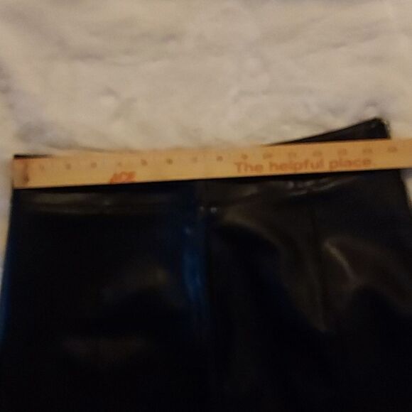 Forever 21 Faux Leather Skirt L - Picture 5 of 6